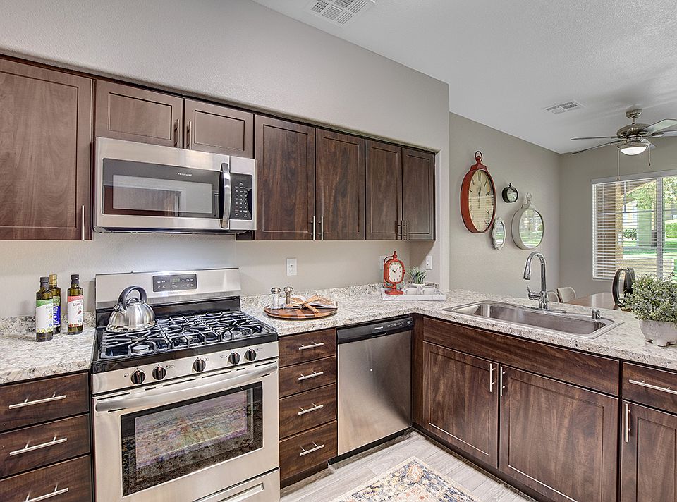 1st image of 2601 S Pavilion Center Dr #1048