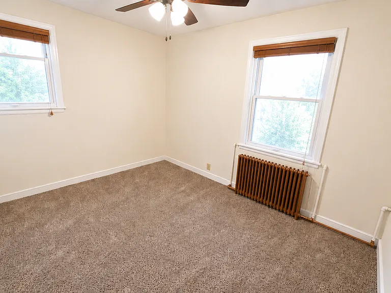 Cleveland/Niles Apartments — Photo 13