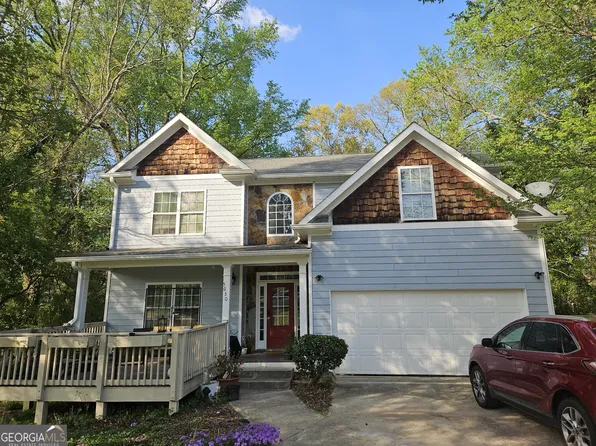 5630 Redan Cir, Stone Mountain, GA 30088