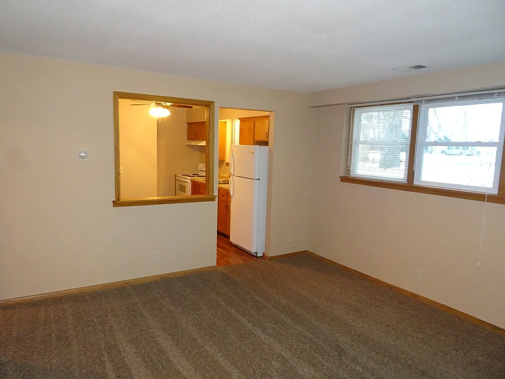 8996 Jackson Ave — Photo 4