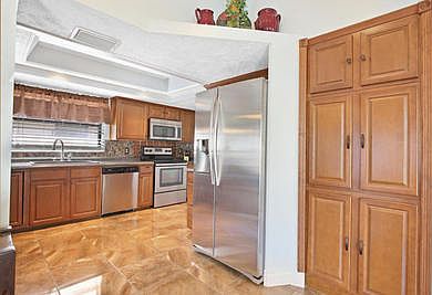 4007 NW 70th Ave Coral Springs-large-005