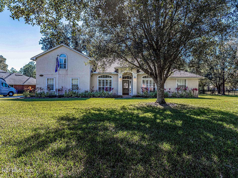 1st image of 1400 Mallard Green Ct