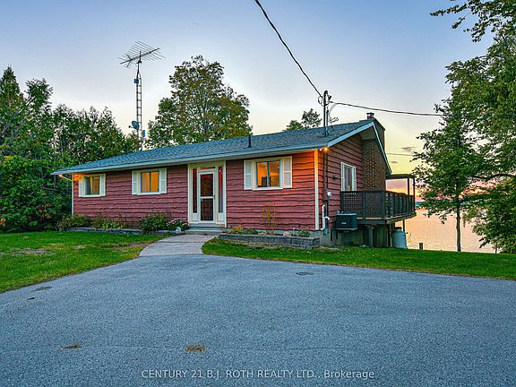 3rd image of 71 Campbell Beach Rd