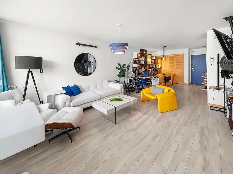 6770 Indian Creek Dr #Penthouse B — Photo 12