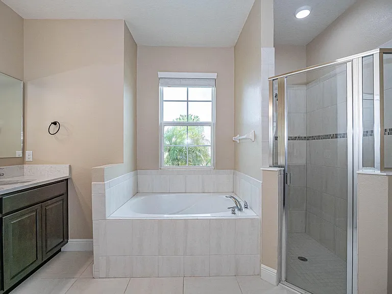 2576 Saint Lucia Cir — Photo 19