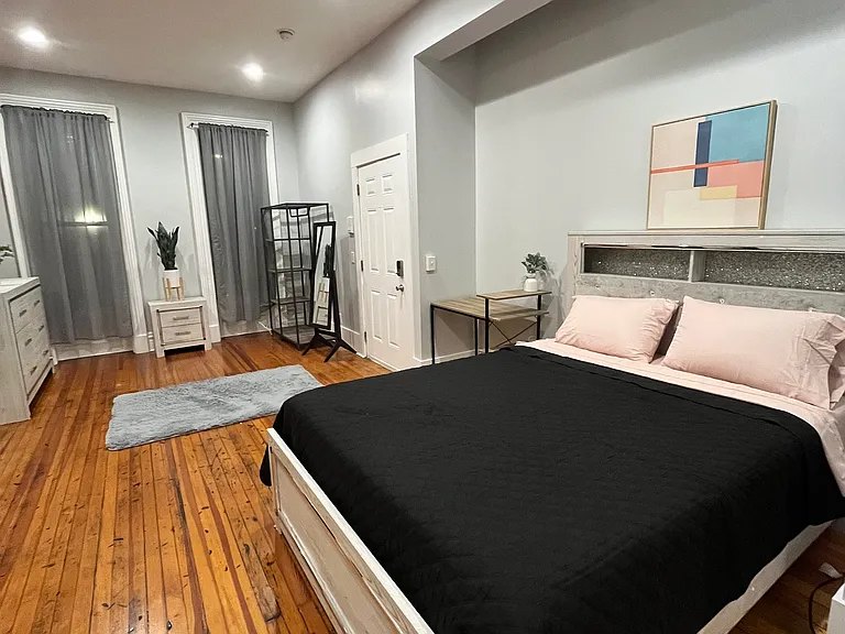 294 Lark St #1 — Photo 32