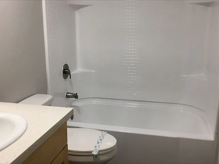 Villa Del Sol Apartments — Photo 53