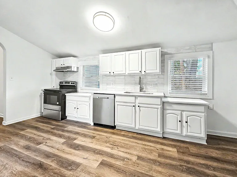1272 Allene Ave SW — Photo 16