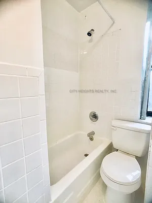 Rented by City Heights Realty | media 7