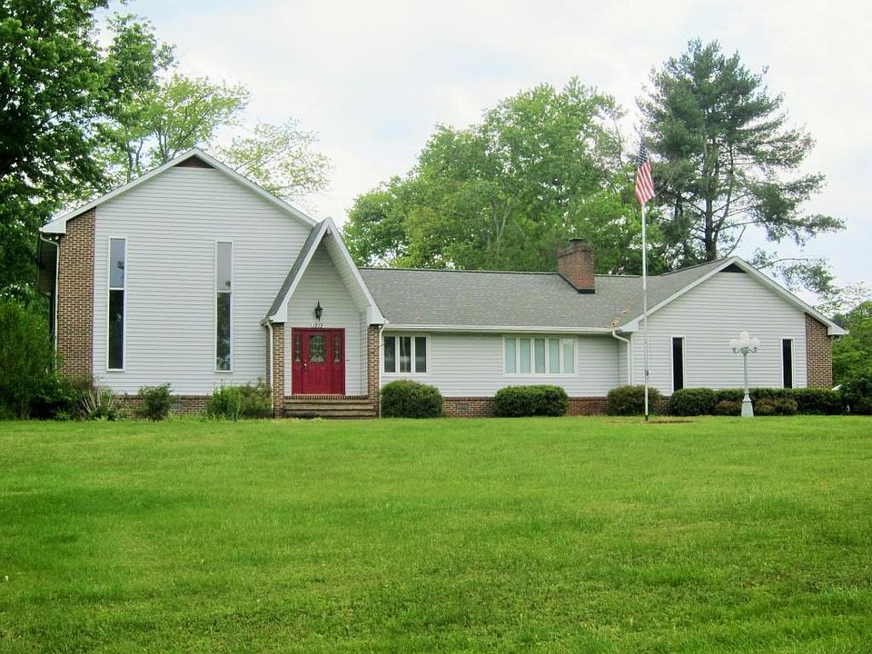 1st image of 1819 Northwood Dr
