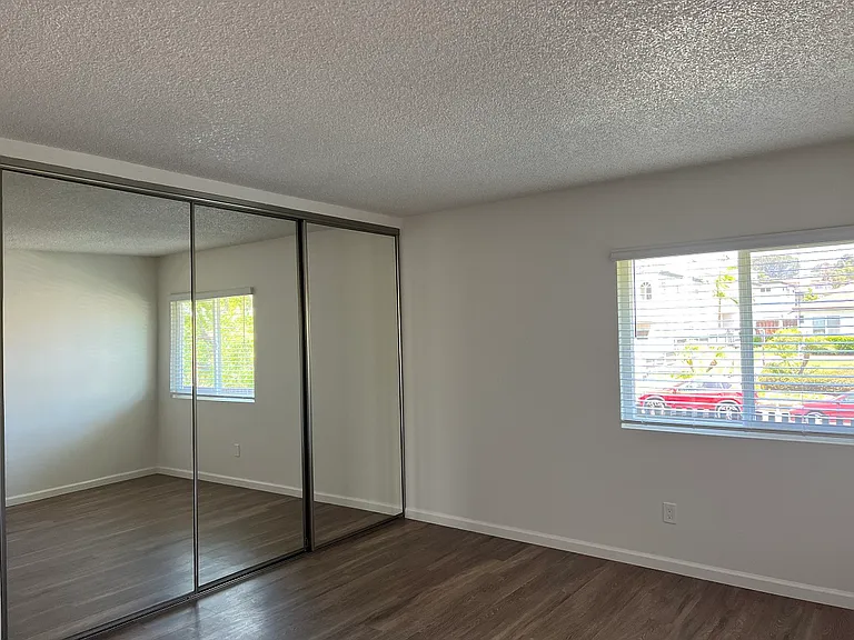 2155 Felspar St — Photo 16