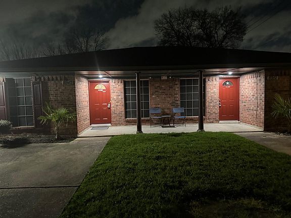 3rd image of 8951 Dirby St