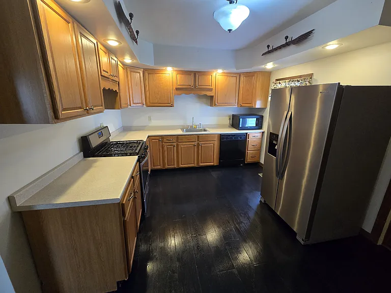 Kitchen - All Appliances Included