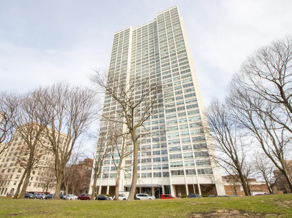 1700 E 56th St APT 2908, Chicago, IL 60637