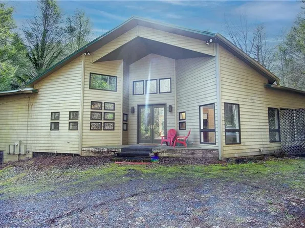 10323 Old Ccc Camp Rd, Ellijay, GA 30540