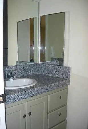 8748 Kelley Dr — Photo 9