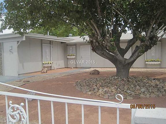 2nd image of 3630 Vista Del Monte Dr