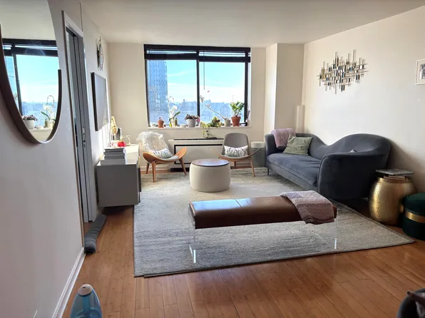 275 West 96th Street image 1 of 20