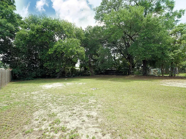 260 Glenview Ave — Photo 28
