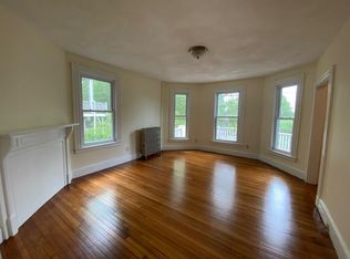 114 Newtonville Ave #1, Newton, MA 02458