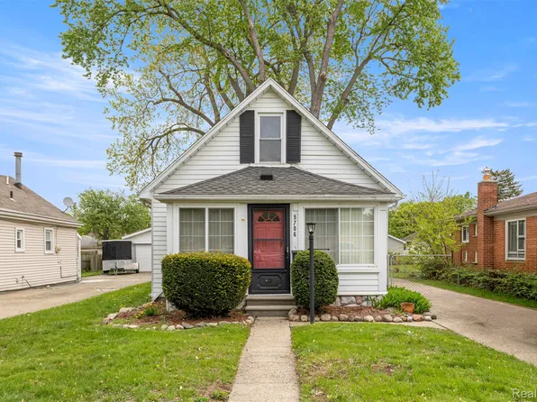 5706 Robindale Ave, Dearborn Heights, MI 48127
