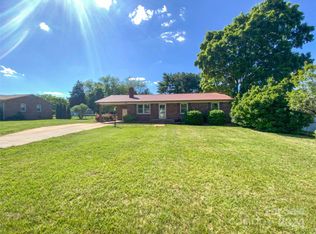 5820 Southern Ln, Salisbury, NC 28147