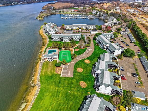 3rd image of 814 Popes Island Road #814