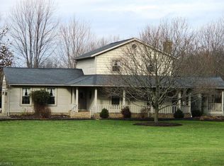 13535 Sara Ave NW, Hartville, OH 44632