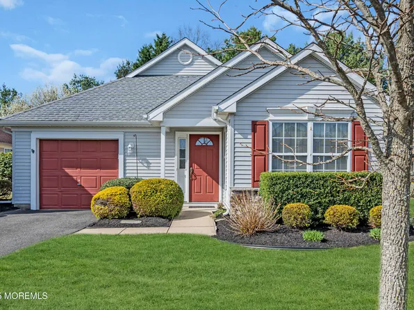 2338 Logan Court, Toms River, NJ 08755