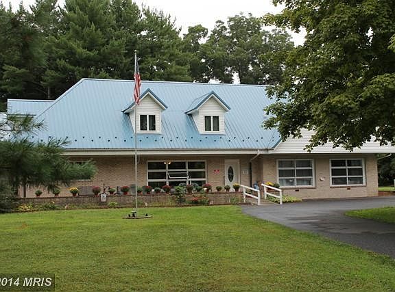 Exterior (Front)