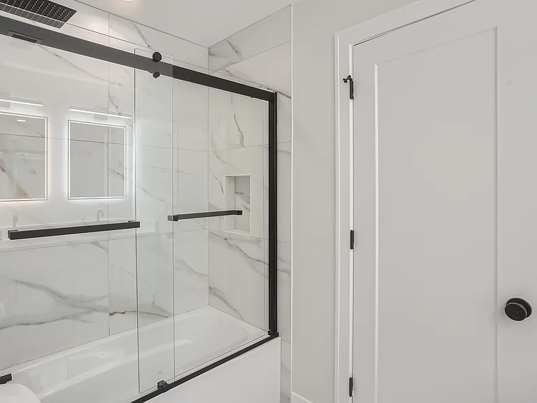 1830 W Cuyler Ave #2 — Photo 26