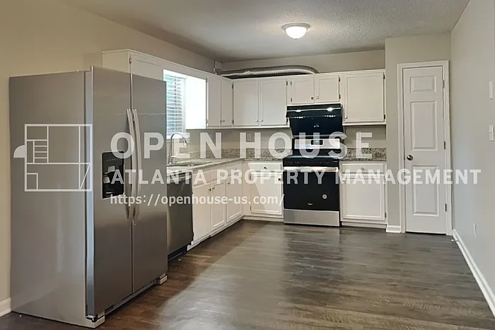 7769 Melanie Dr — Photo 4