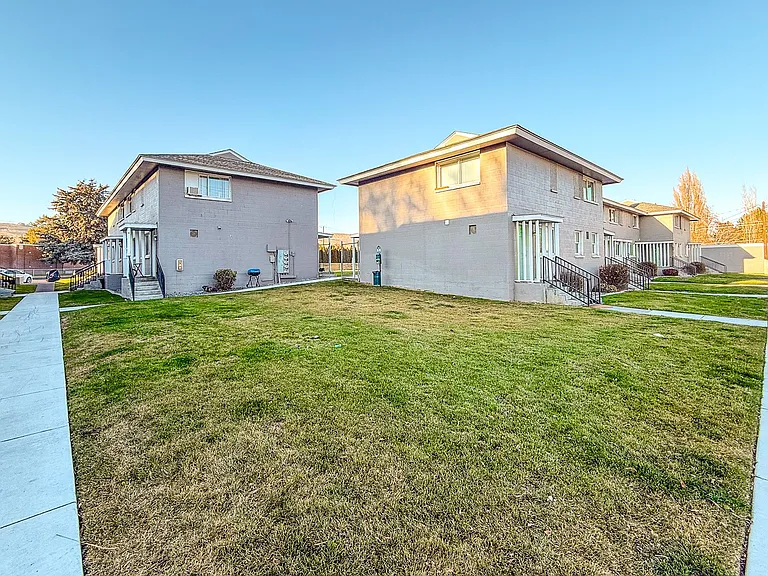 Sun Basin Apartments — Photo 5