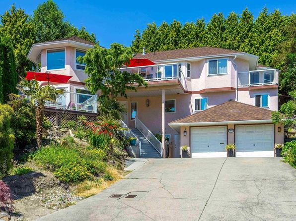 16055 8th Ave, Surrey, BC V4A 1A1
