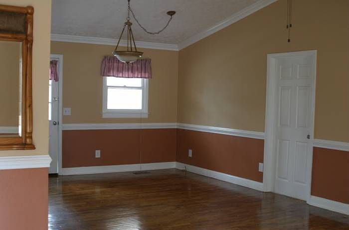 2nd image of 183 Hidden Lakes Dr