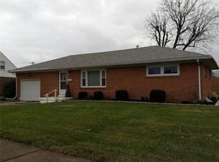 2631 Cavins Dr, Springfield, OH 45503