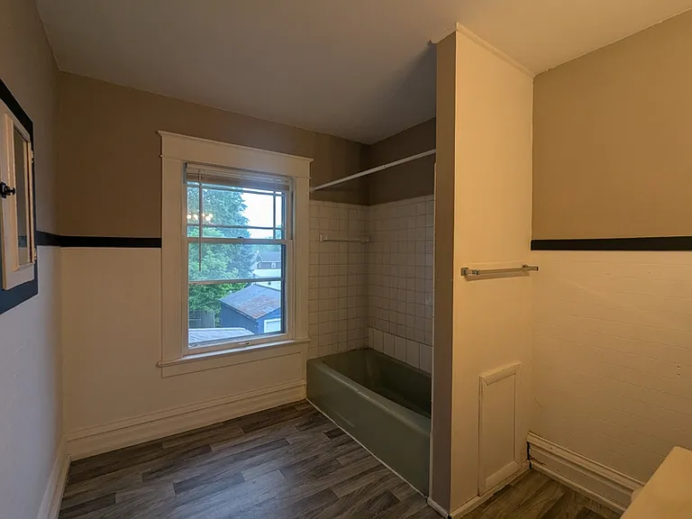 412 W Cesar E Chavez Ave #2 — Photo 15
