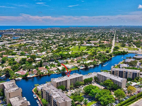 Home For Sale In Boca Bayou