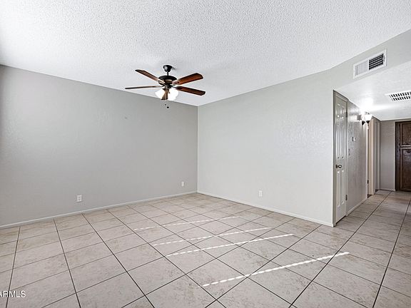 5th image of 102 E JASMINE Street