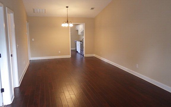 2nd image of 443 Metz Dr #445