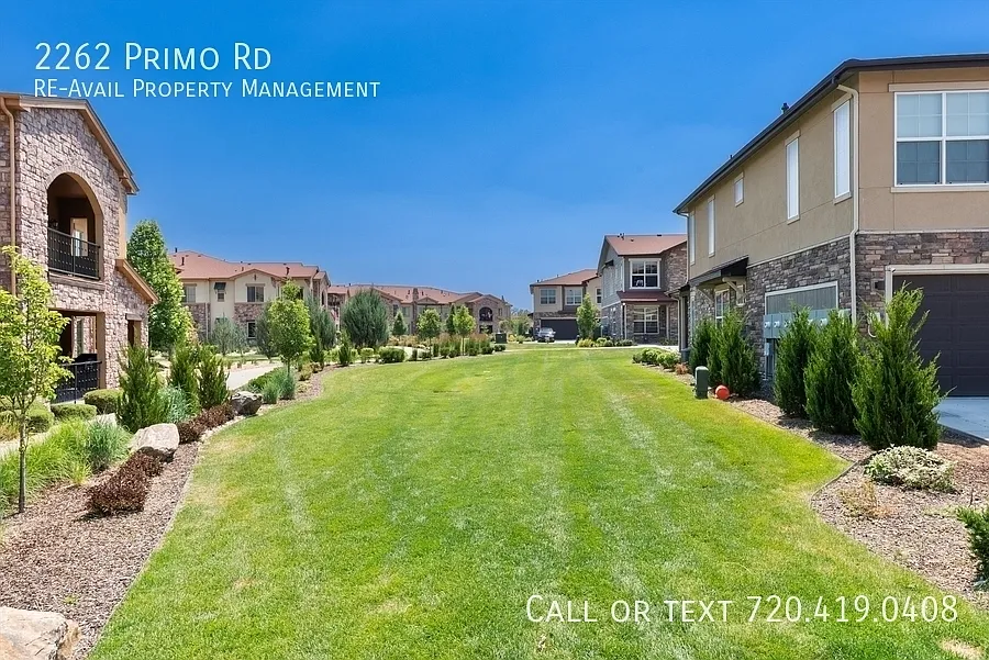 2 bed, 1608 sqft, $2,745 — Photo 4