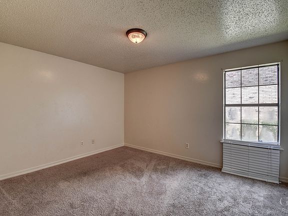 5th image of 9404-9406 9408 Ferrara Dr #9404C