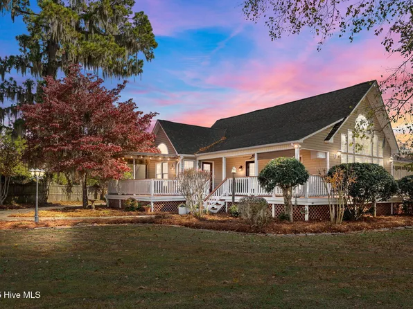 100 Goose Creek Drive, Washington, NC 27889