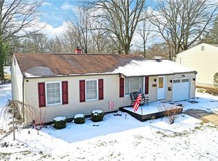198 Camrose Dr, Niles, OH 44446