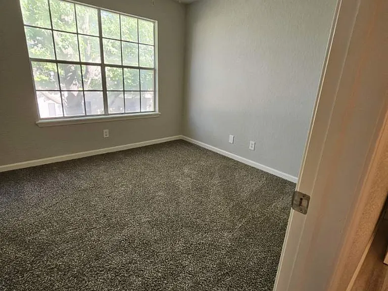 3200 W Britton Rd #323 — Photo 8
