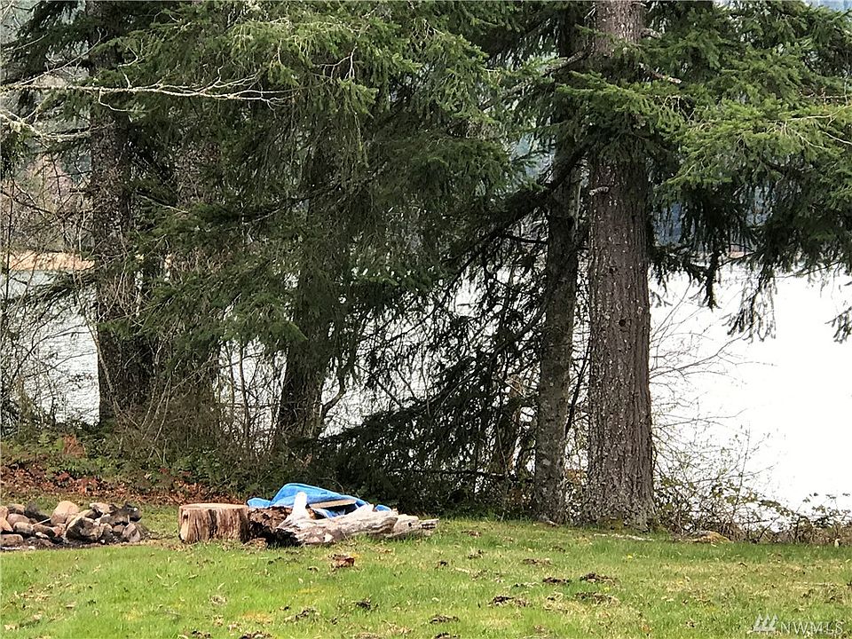 2nd image of 53321 Lillie Dale Rd E