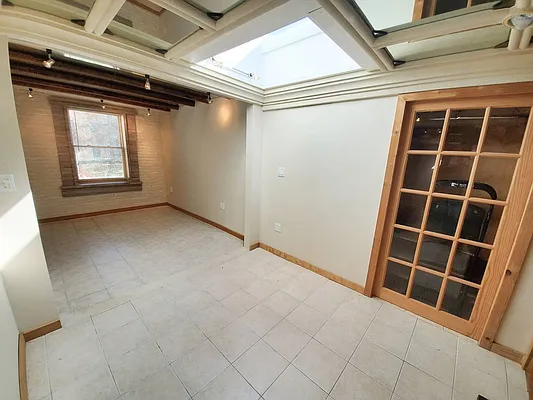 Rented by Brooklyn Property Group LLC | media 41