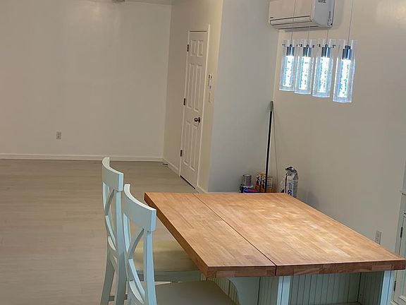 5th image of 21 Murray Ln #1A