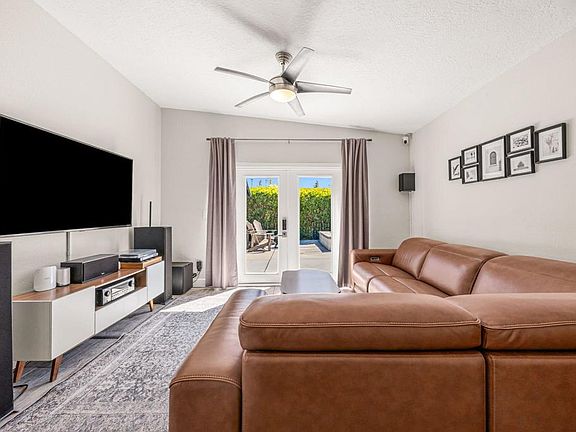 4th image of 43769 Joshua Rd