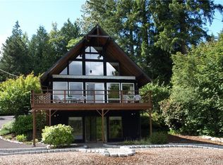 18308 W Spring Lake Dr SE, Renton, WA 98058